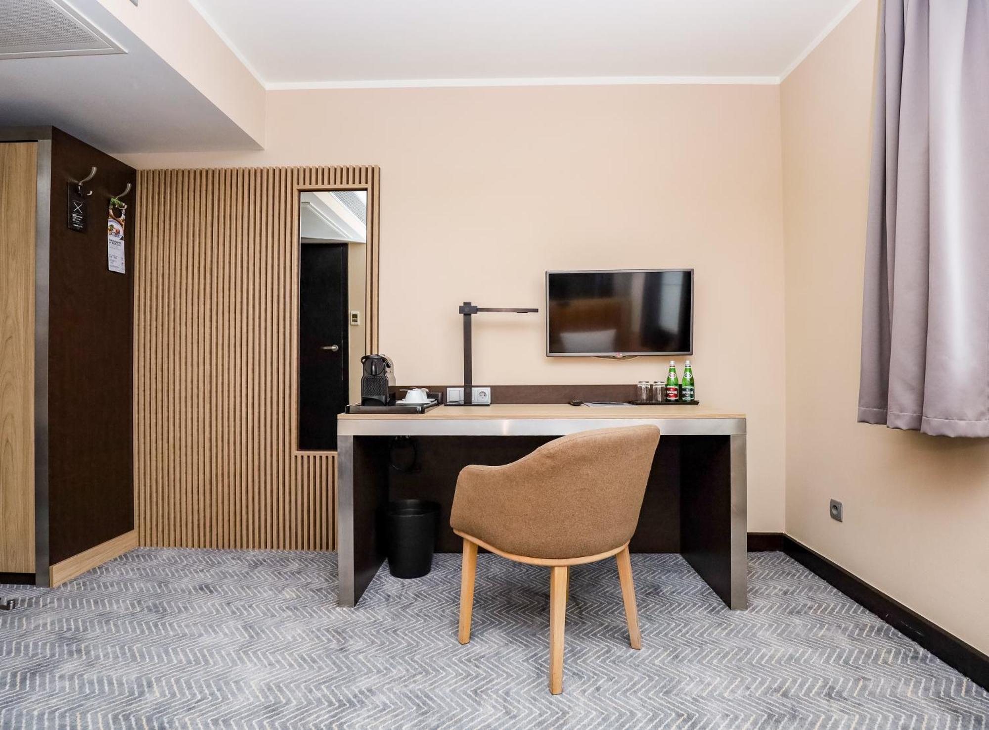 Hotel Ilonn 4*
